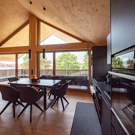 Apartment High-quality Maisonette Flat With Roof Terrace Mieders